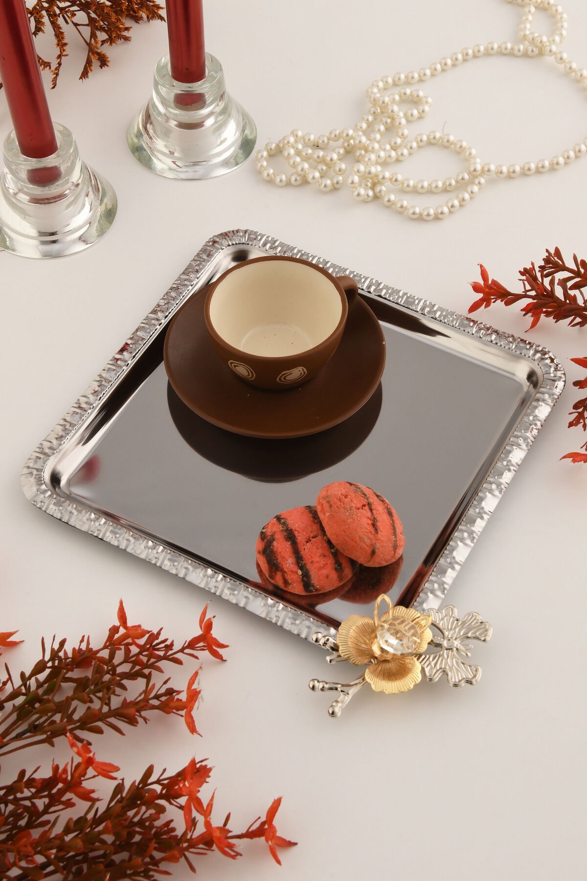 Volis Paslanmaz Çelik Desenli Kelebek Kristal Taş Detaylı Kahve Servis Sunum Tepsisi Gümüş