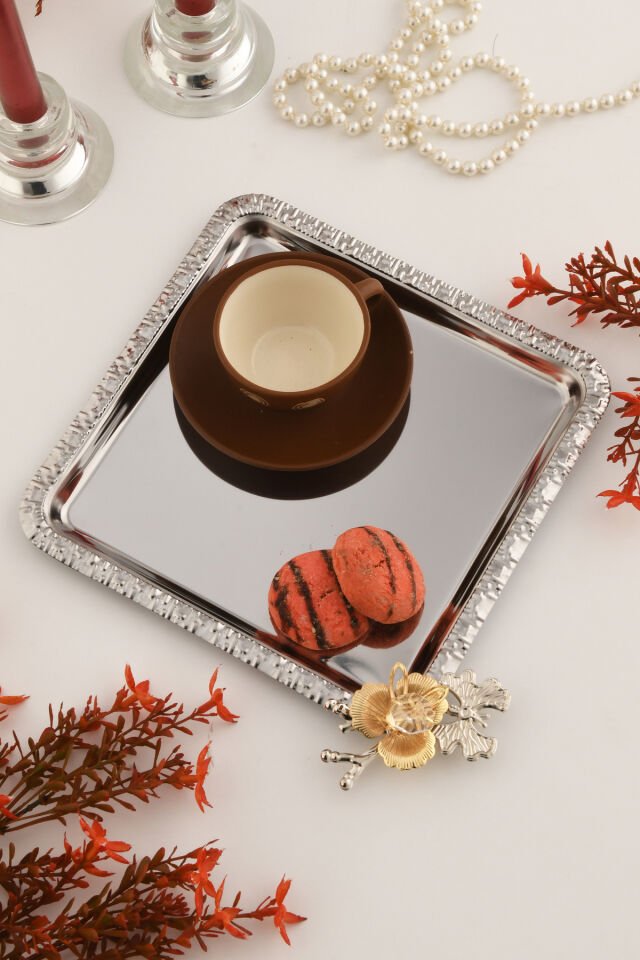 Volis Paslanmaz Çelik Desenli Kelebek Kristal Taş Detaylı Kahve Servis Sunum Tepsisi Gümüş