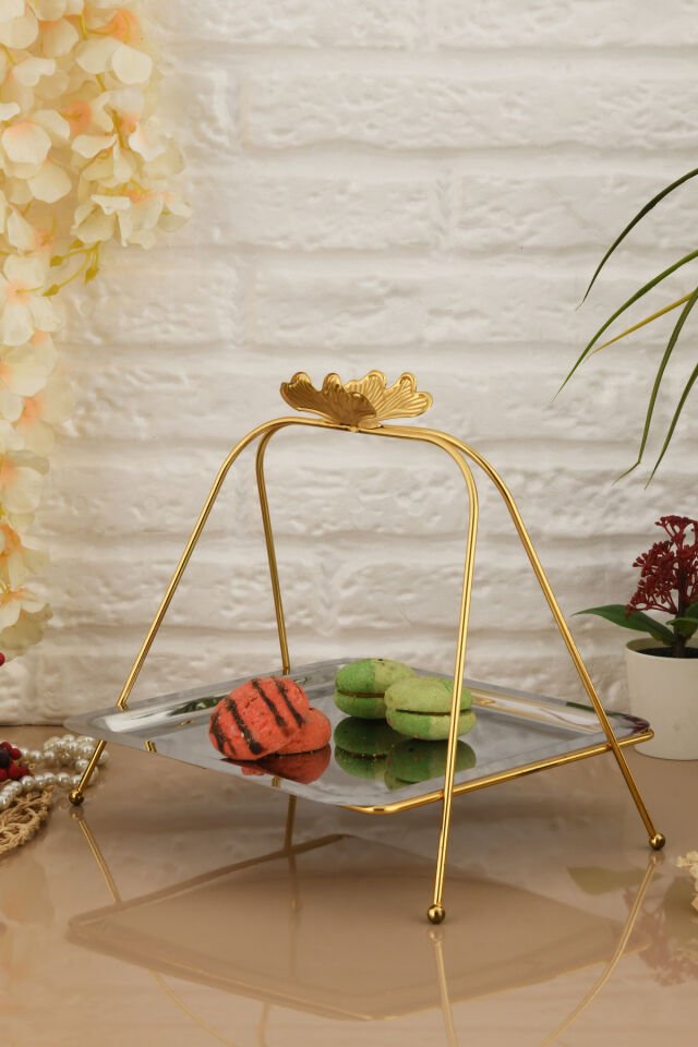 Lila Lüks Gümüş Paslanmaz Metal Sunum ve Servis Tepsisi Dekoratif Ayaklı İkramlık Tabak Tepsi