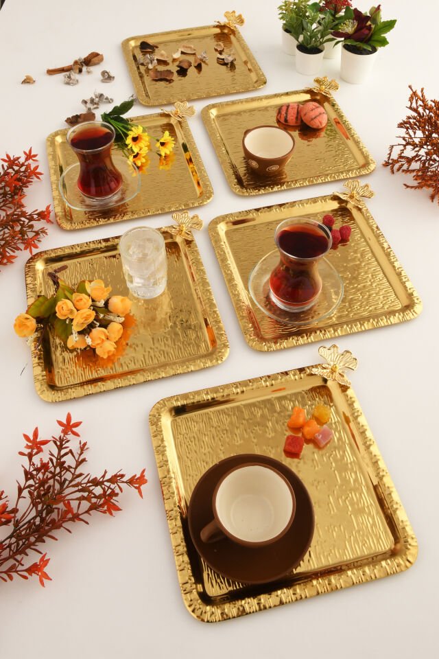 Dolce Gold Paslanmaz Desenli Kare Köşesi Tek Kelebek Detaylı 6'lı Kahve Çay Sunumluk Servis Tepsi