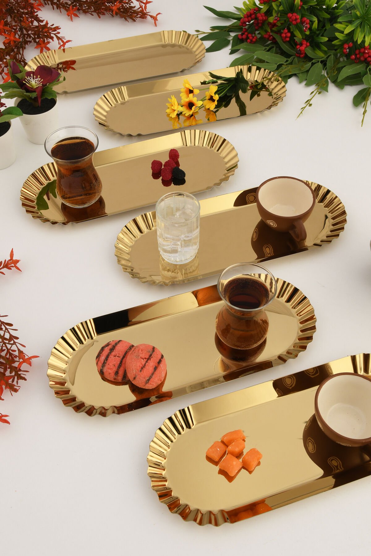 Davin Gold 6'lı Dekoratif Paslanmaz Oval Kenarları Tırtıklı Özel Sunum Tepsisi