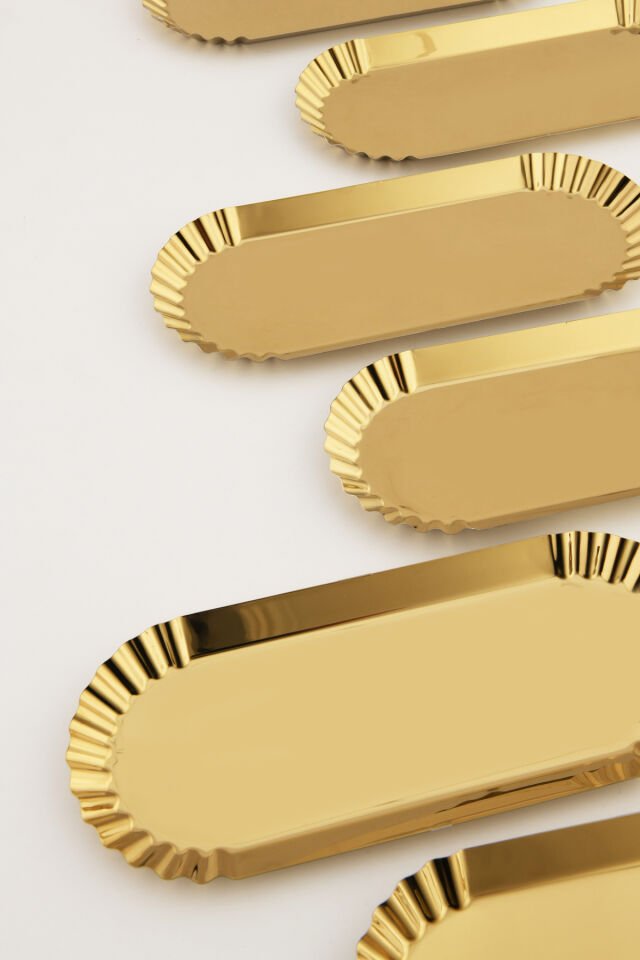 Davin Gold 6'lı Dekoratif Paslanmaz Oval Kenarları Tırtıklı Özel Sunum Tepsisi