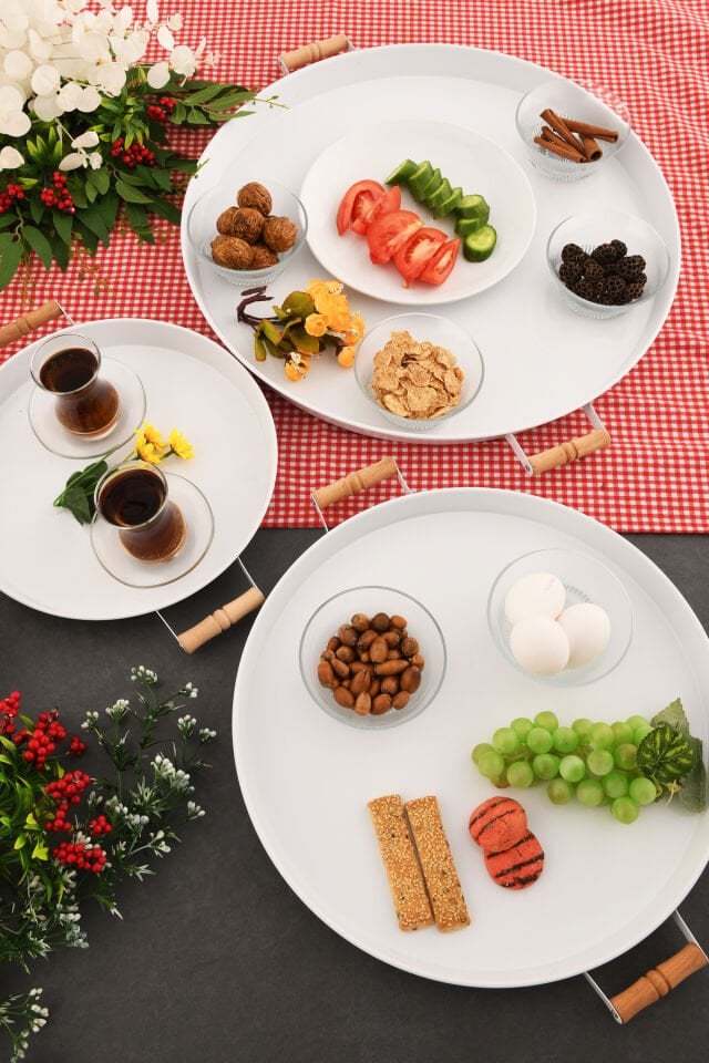 London 3’lü (51, 37, 31 CM) Beyaz Sunum Metal Servis Tepsisi Takımı Kahvaltı Ahşap Kup İkramlık