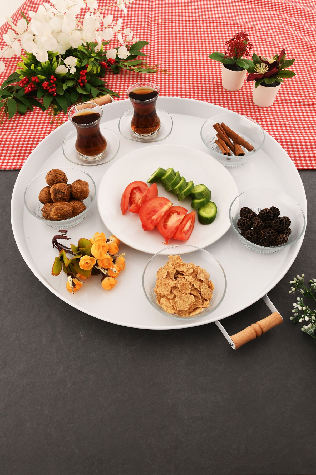 London 57 cm Beyaz Sunum Metal Servis Tepsisi Takımı Kahvaltı Ahşap Kulp İkramlık