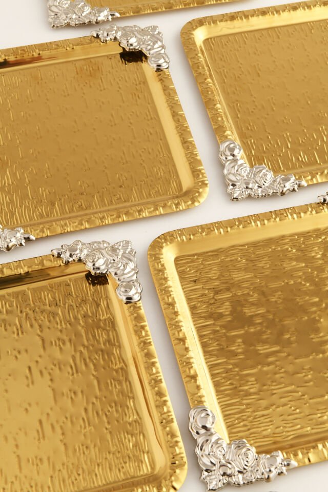 Abra Gold Paslanmaz Desenli Kare Köşesi Gümüş Çiçek Detaylı 6'lı Kahve Çay Sunumluk Servis Tepsi