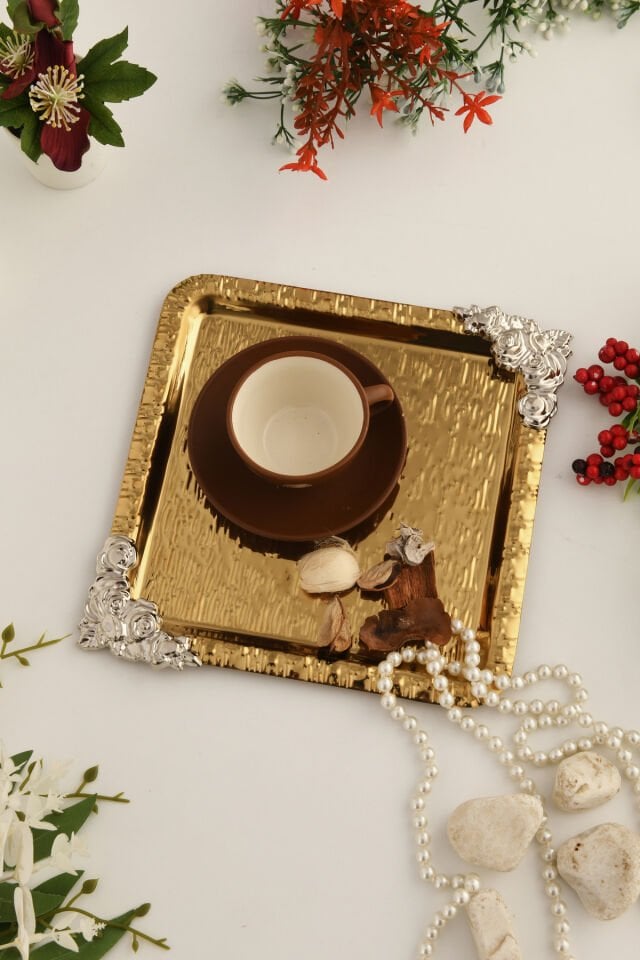 Abra Gold Paslanmaz Desenli Kare Köşesi Gümüş Çiçek Detaylı 1'li Kahve Çay Sunumluk Servis Tepsi