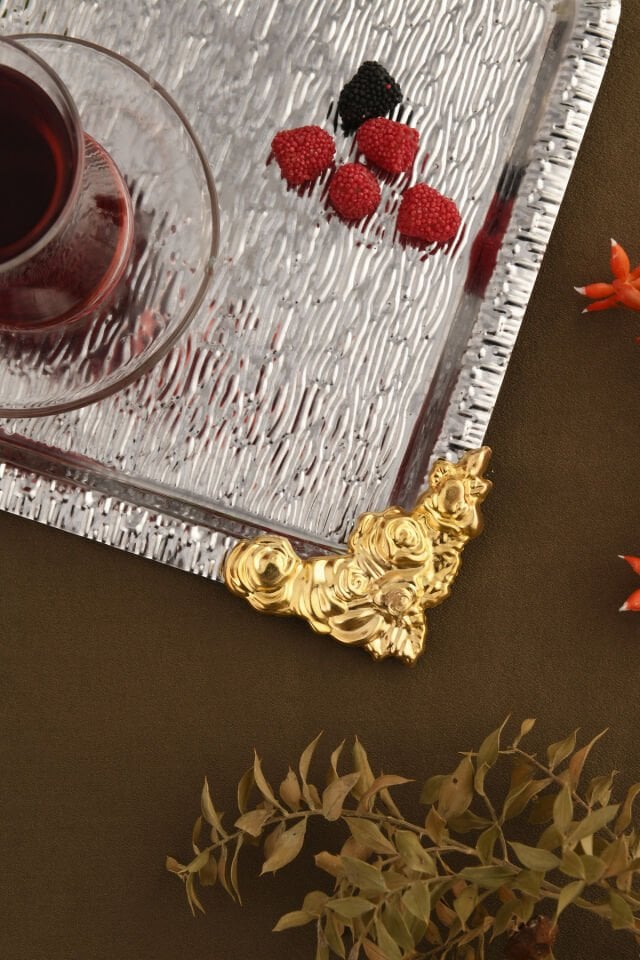 Abra Gümüş Paslanmaz Desenli Kare Köşesi Gold Çiçek Detaylı 1'li Kahve Çay Sunumluk Servis Tepsi