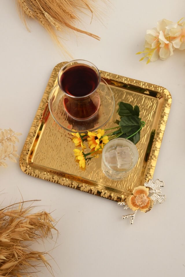 Oslo Gold Paslanmaz Desenli Kare Köşesi Kelebek Taş Detaylı 1'li Kahve Çay Sunumluk Servis Tepsi