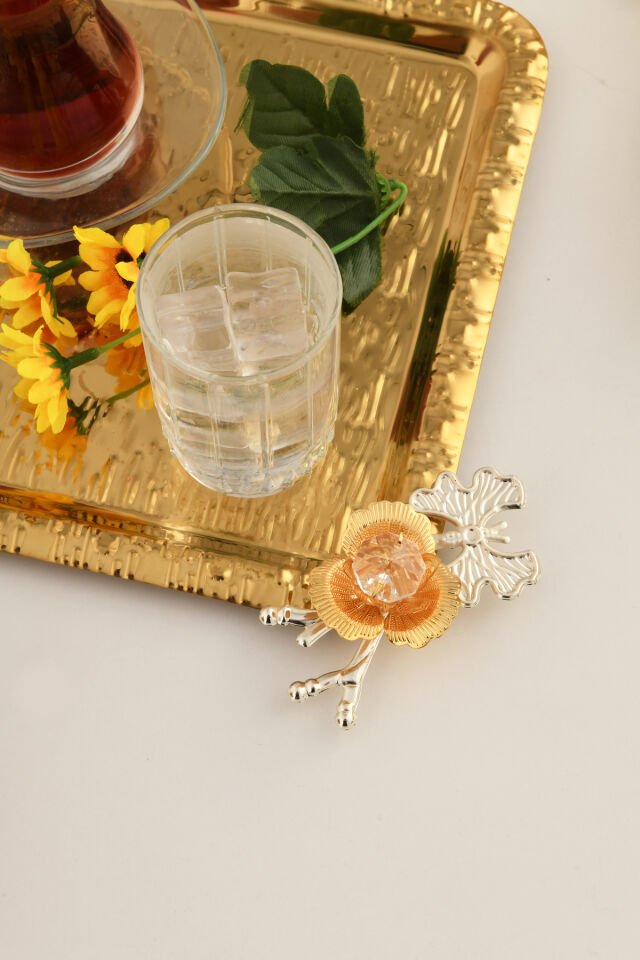 Oslo Gold Paslanmaz Desenli Kare Köşesi Kelebek Taş Detaylı 1'li Kahve Çay Sunumluk Servis Tepsi