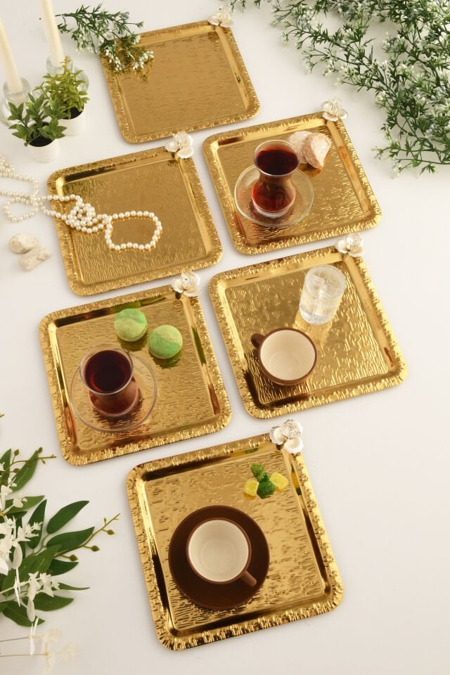 Berlin Gold Paslanmaz Desenli Kare Köşesi Taş Detaylı 6'lı Kahve Çay Sunumluk Servis Tepsi