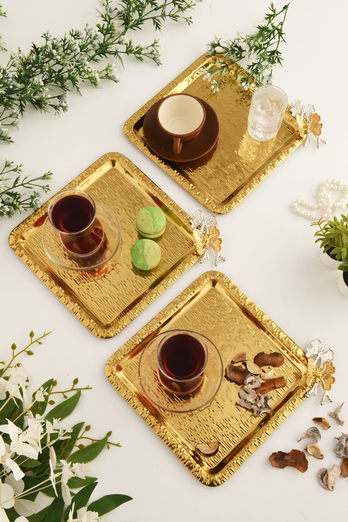 Denver Gold Paslanmaz Desenli Kare Köşesi Çift Kelebek Detaylı 3'lü Kahve Çay Sunumluk Servis Tepsi