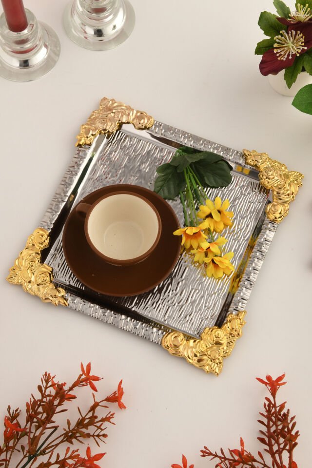 Rio Gümüş Paslanmaz Desenli Kare Köşesi Gold Çiçek Detaylı 1'li Kahve Çay Sunumluk Servis Tepsi