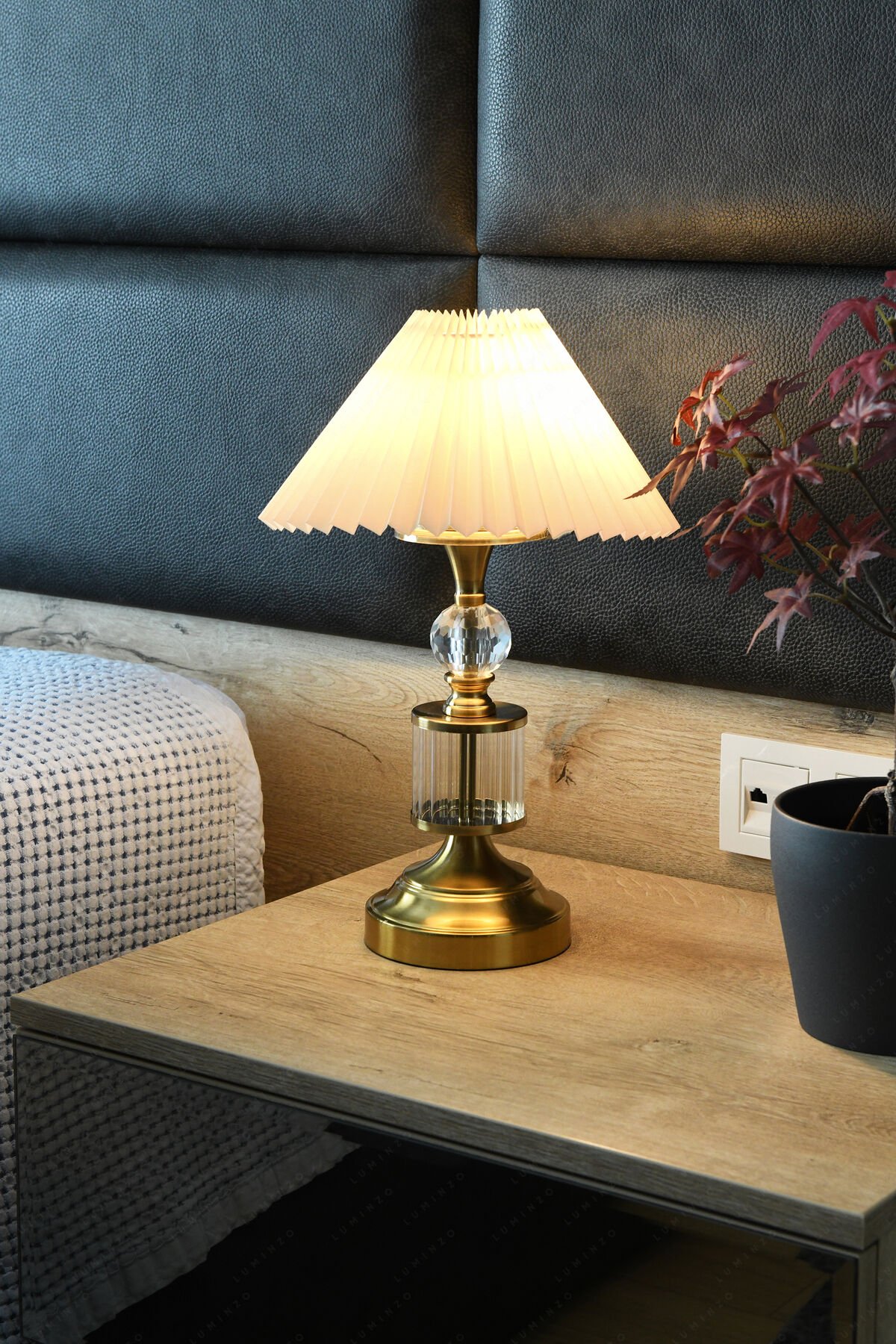 Carlot Modern Kristal Taş Detaylı Dekoratif Abajur 1 Adet Eskitme