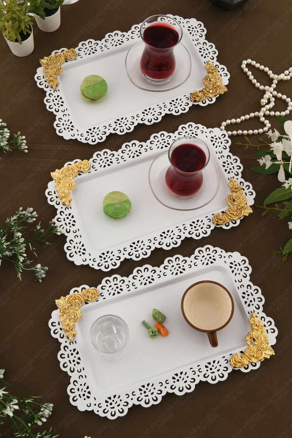 LUCE Beyaz Dantel Kenarlı Oyma Detaylı Dikdörtgen 3'lü Dekoratif Sunum Tepsisi