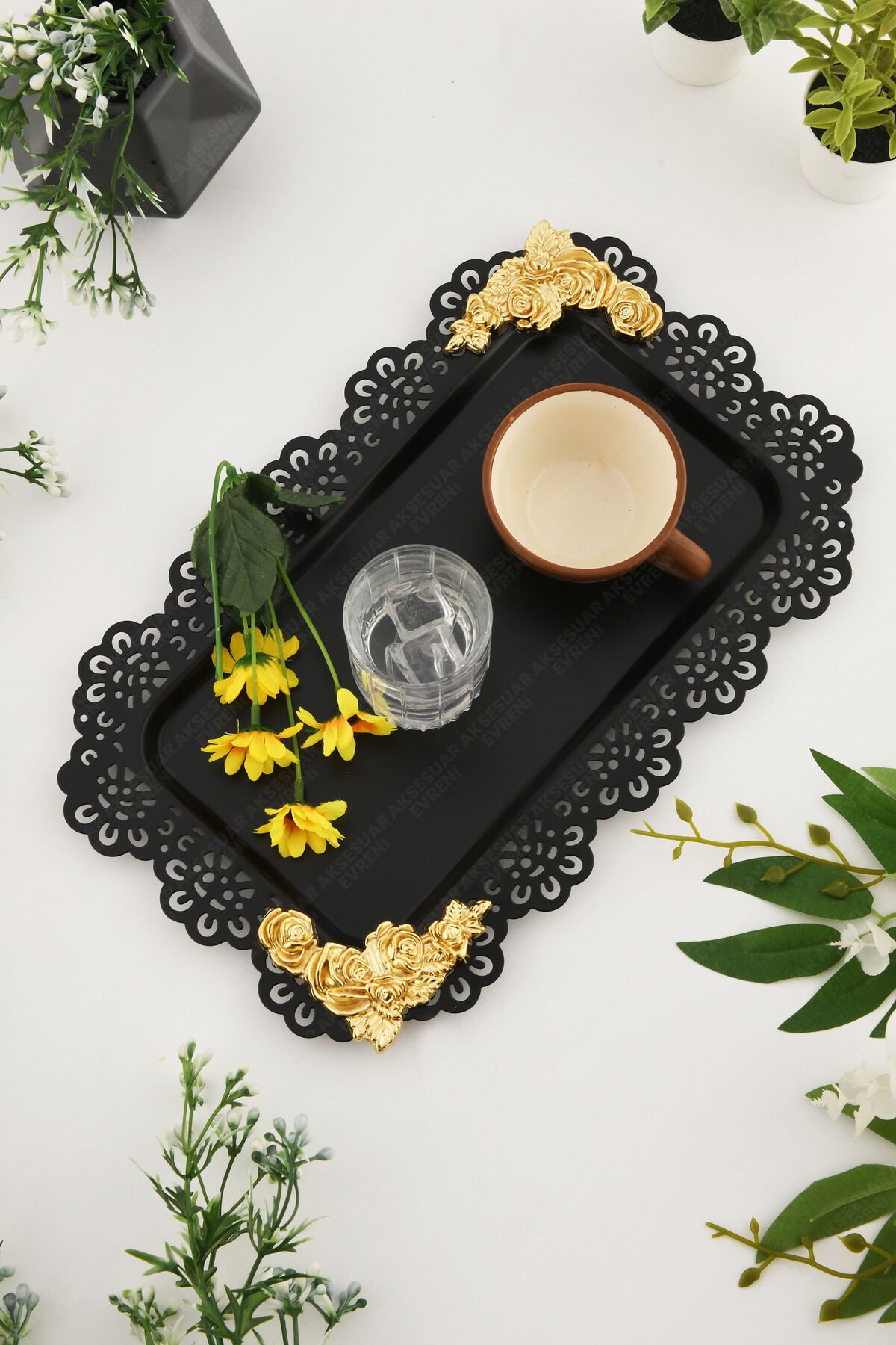 LUCE Siyah Dantel Kenarlı Oyma Detaylı Dikdörtgen Dekoratif Sunum Tepsisi