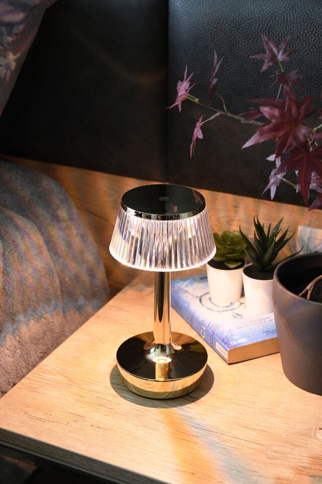 Kristal Şapkalı Şarjlı Dokunmatik Masa Lambası Abajur Gece Lambası 3 Işık Rengi Dim Özellikli Mundos