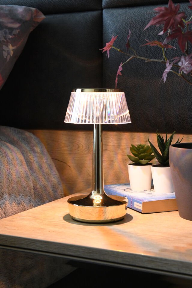 Kristal Şapkalı Şarjlı Dokunmatik Masa Lambası Abajur Gece Lambası 3 Işık Rengi Dim Özellikli Mundos