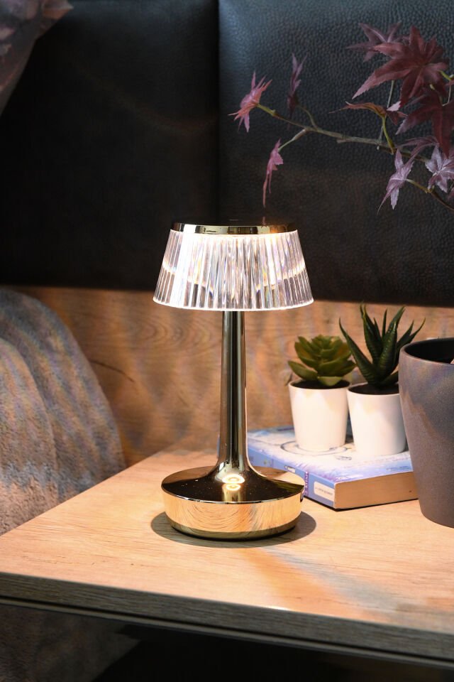 Kristal Şapkalı Şarjlı Dokunmatik Masa Lambası Abajur Gece Lambası 3 Işık Rengi Dim Özellikli Mundos