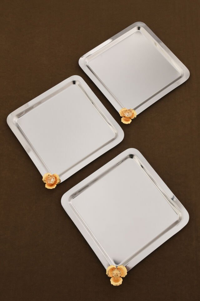 Marev gold taş detaylı 3 Adet sunum tepsisi gümüş