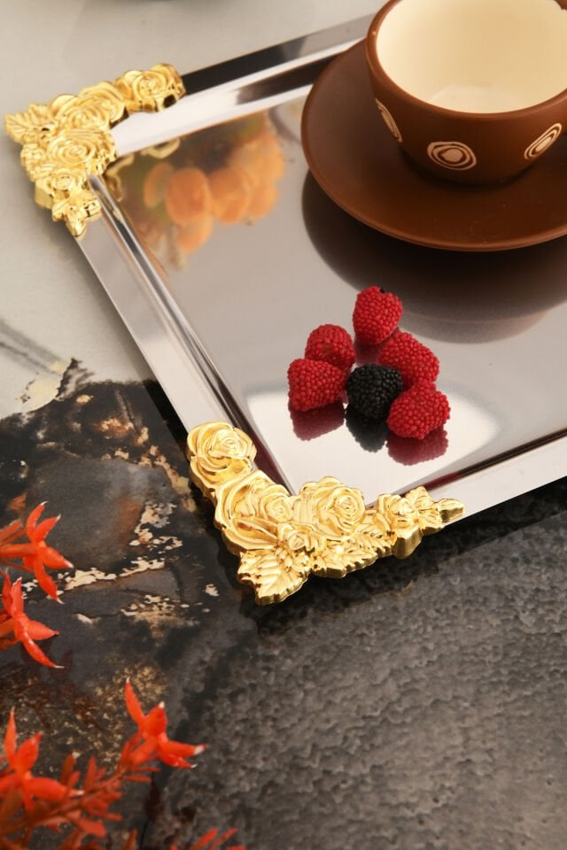 Alvio Paslanmaz Kare 4 Köşesi Sarı Çiçek Detaylı Sunum Tepsisi Gümüş 1 Adet