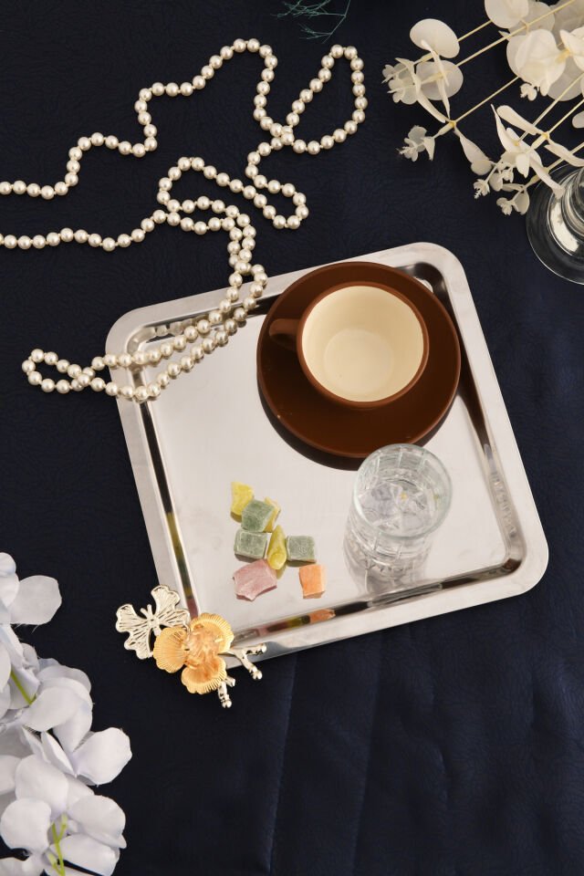 Voltren Paslanmaz Kare Dallı Taş Detaylı Sunum Tepsisi Gümüş 1 Adet