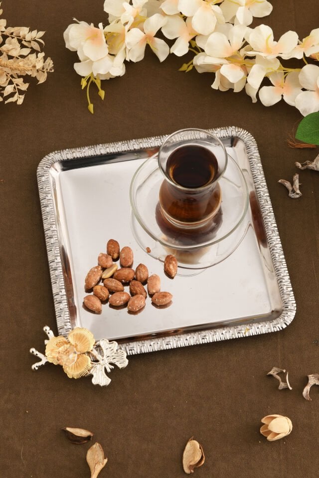 Sento Paslanmaz Kare Desenli Dallı Taş Detaylı Sunum Tepsisi Gümüş 1 Adet