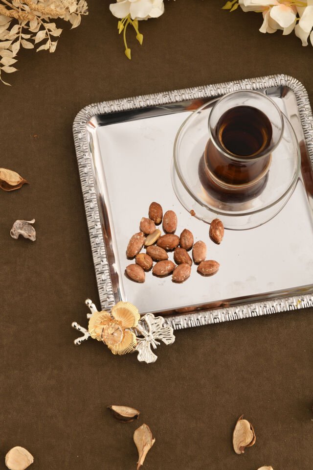 Sento Paslanmaz Kare Desenli Dallı Taş Detaylı Sunum Tepsisi Gümüş 1 Adet