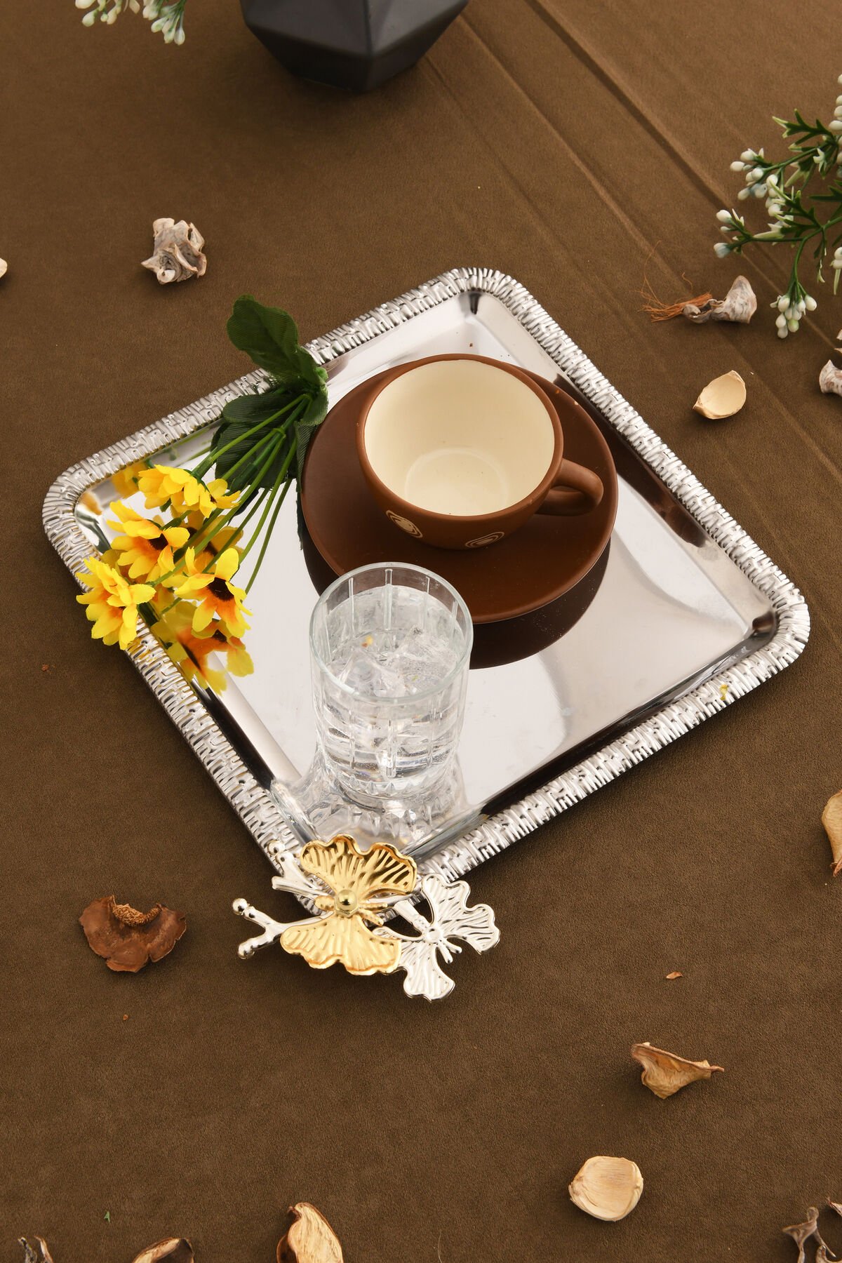 Maren Paslanmaz Kare Desenli Kelebek Detaylı Sunum Tepsisi Gümüş 1 Adet