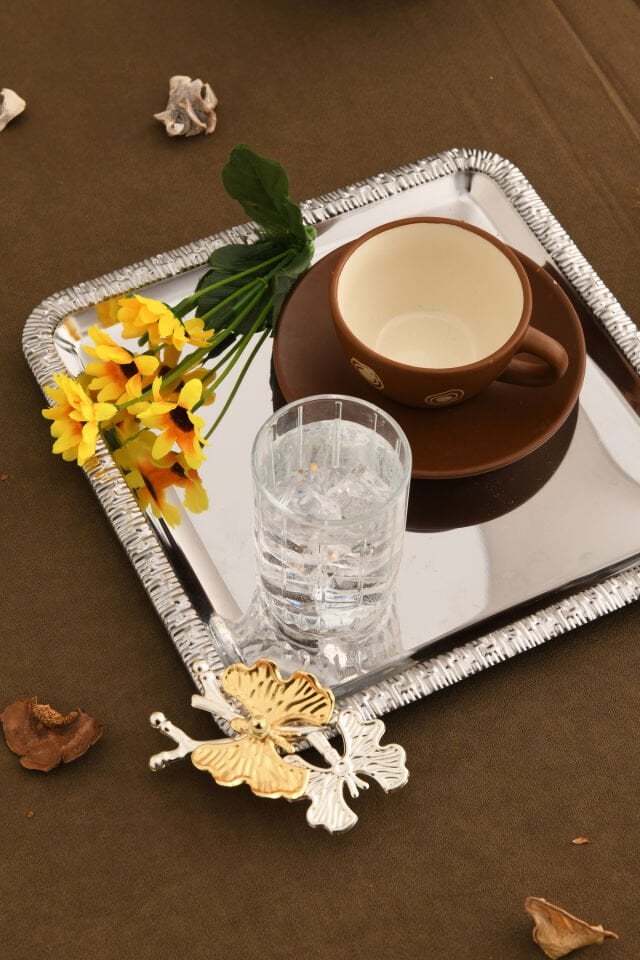 Maren Paslanmaz Kare Desenli Kelebek Detaylı Sunum Tepsisi Gümüş 1 Adet