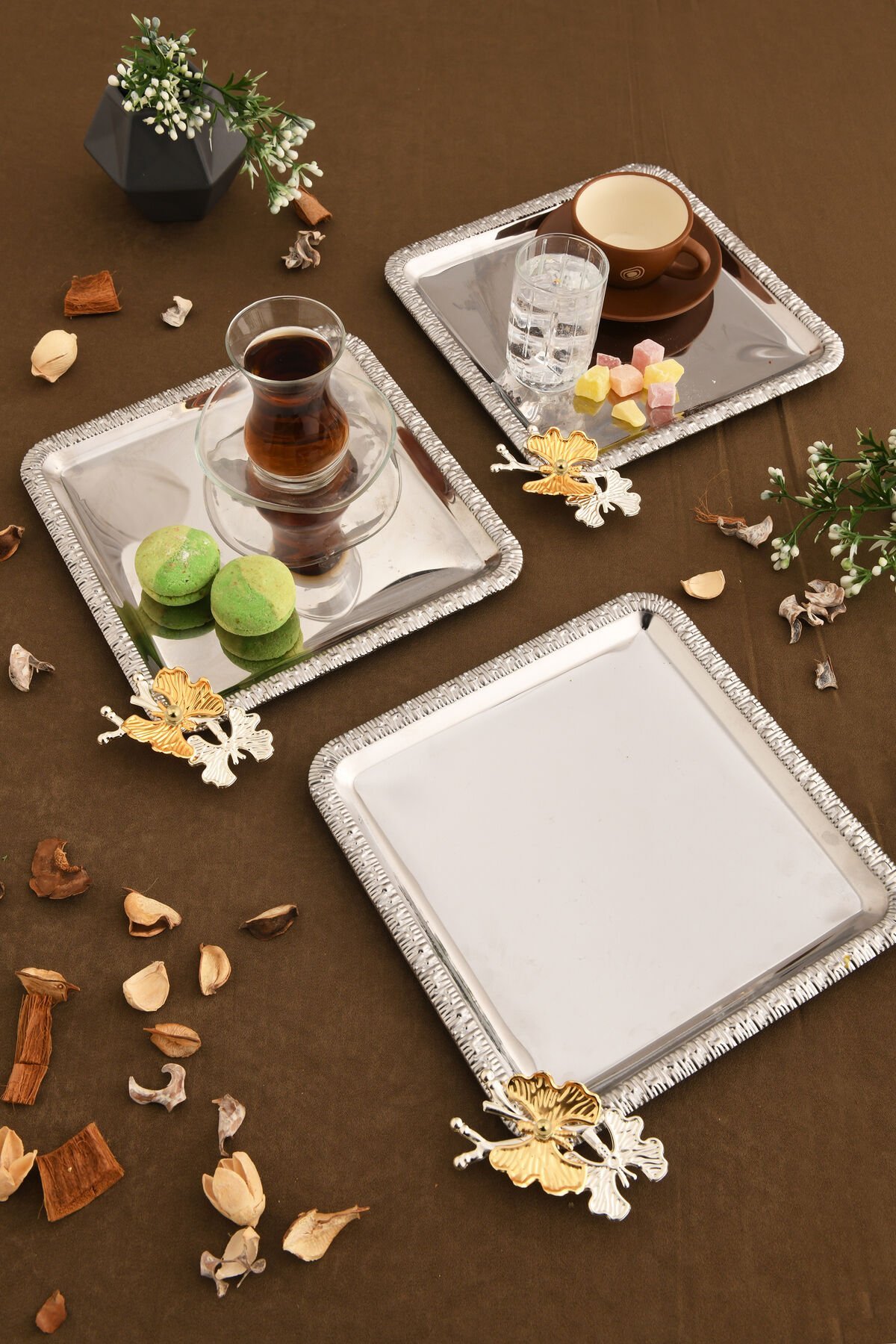 Maren Paslanmaz Kare Desenli Kelebek Detaylı Sunum Tepsisi Gümüş 3 Lü Takım