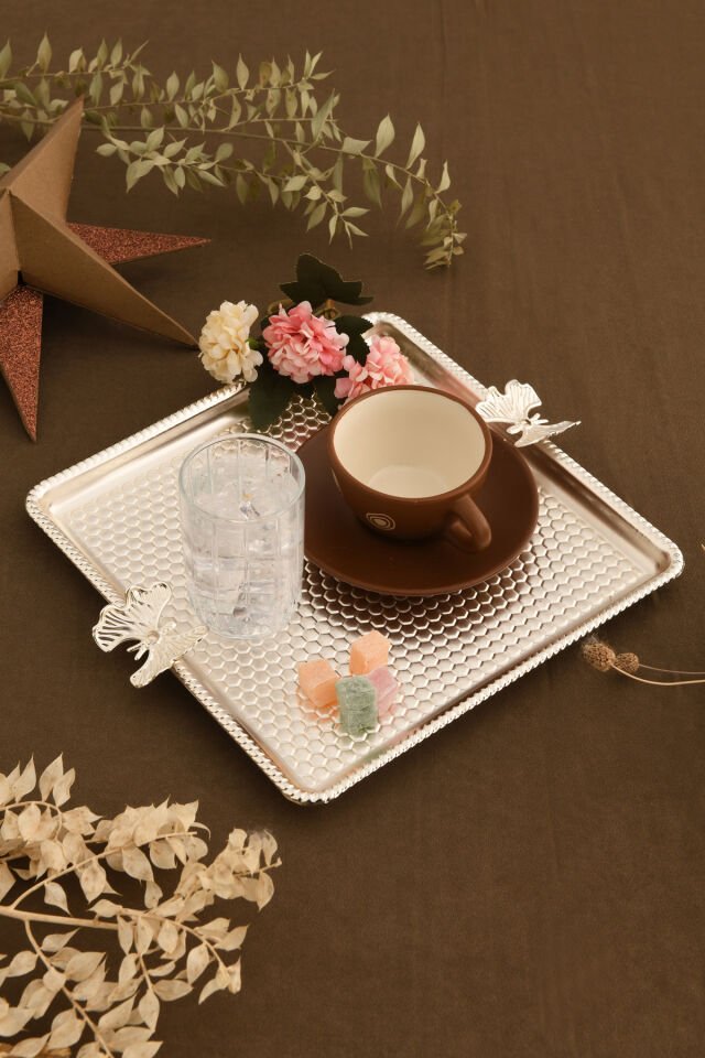 Karev Kare Petek Model Kelebek Detaylı Sunum Tepsisi Gümüş 1 Adet