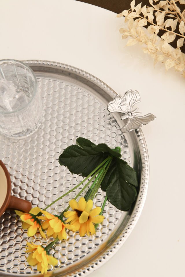 Iren Yuvarlak Petek Model Kelebek Detaylı Sunum Tepsisi Gümüş 1 Adet