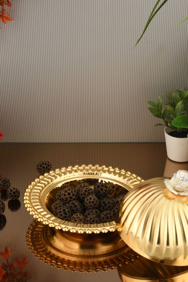 Asto Şekerlik Gold Kristal Detaylı Kapaklı Zarif Şık Sunum Tabağı Sofra Takımı İkram Misafir