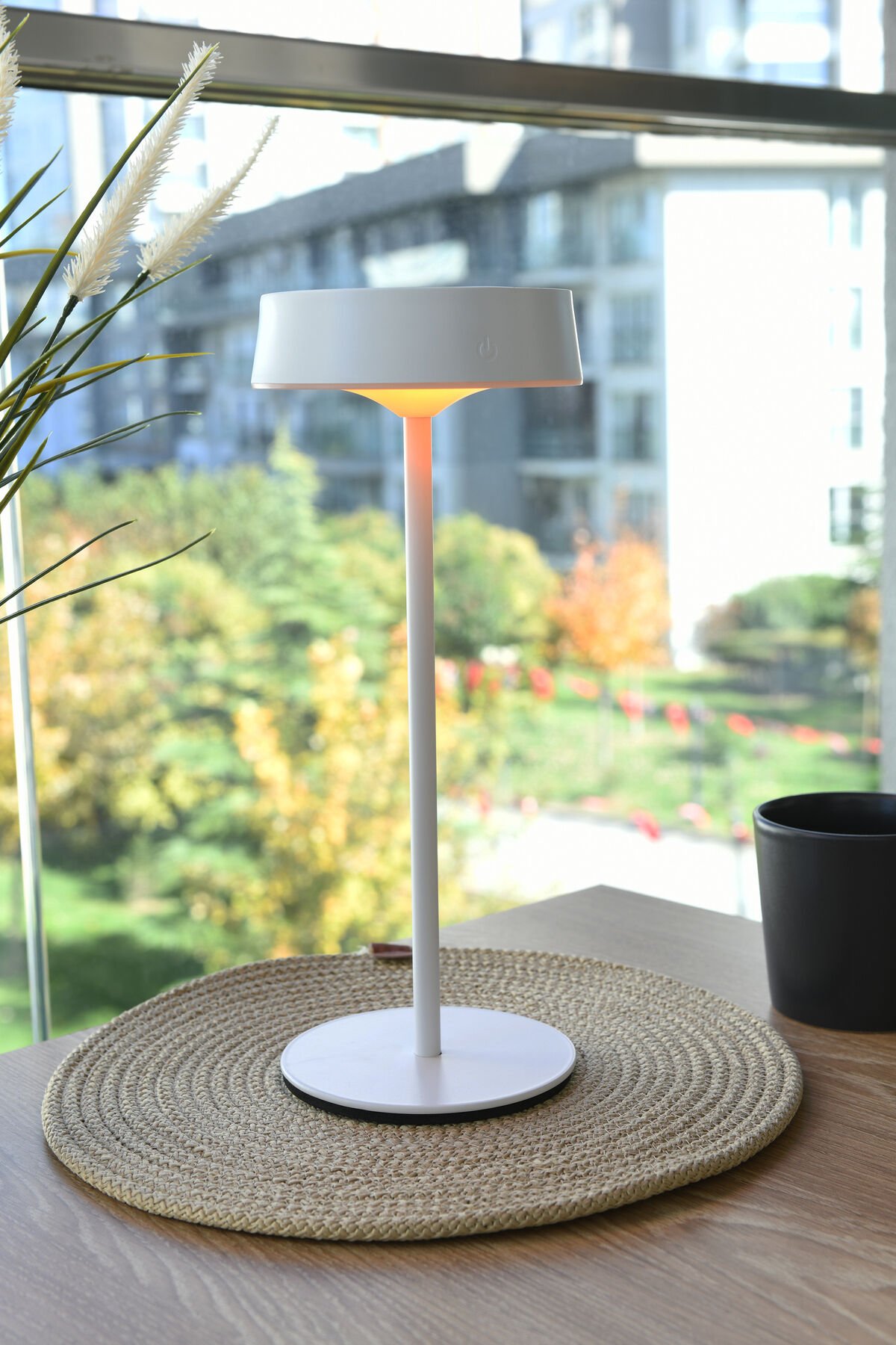 Güneş Enerjili Su Geçirmez Şarjlı Dokunmatik Masa Lambası Abajur Bahçe Lambası 3 Işık Rengi Elden