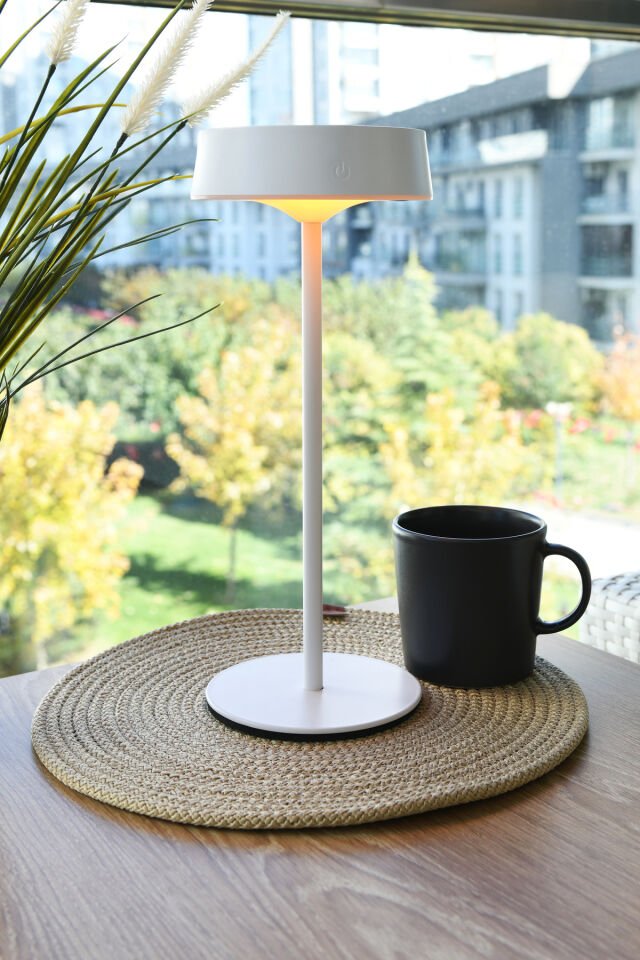 Güneş Enerjili Su Geçirmez Şarjlı Dokunmatik Masa Lambası Abajur Bahçe Lambası 3 Işık Rengi Elden