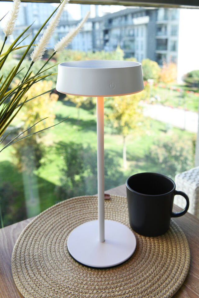 Güneş Enerjili Su Geçirmez Şarjlı Dokunmatik Masa Lambası Abajur Bahçe Lambası 3 Işık Rengi Elden