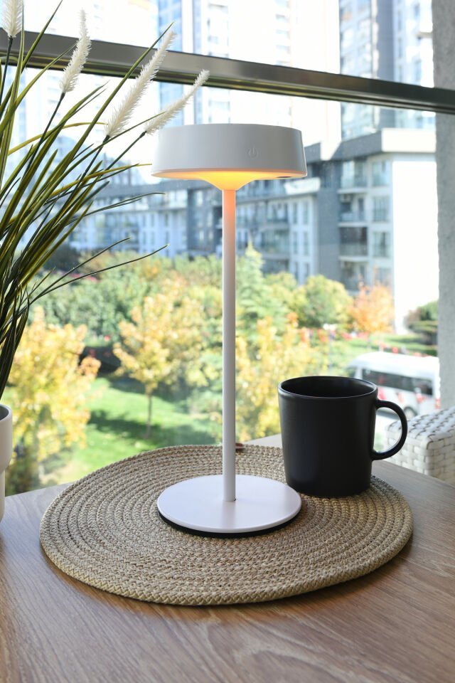 Güneş Enerjili Su Geçirmez Şarjlı Dokunmatik Masa Lambası Abajur Bahçe Lambası 3 Işık Rengi Elden