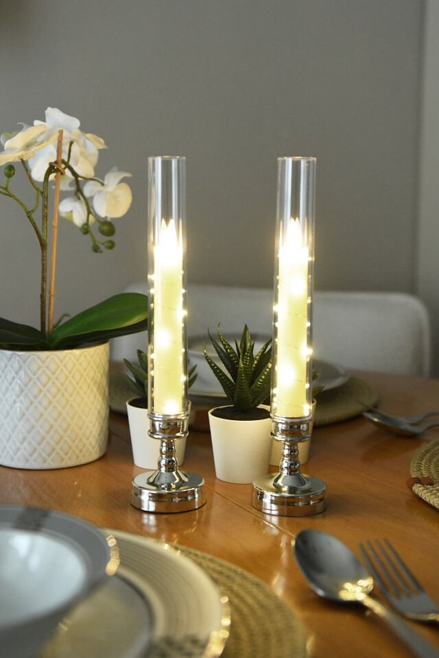 Lumox 2 Adet Peri Led Işıklı Mum Görünümlü Pilli Şamdan Dekoratif Aydınlatma Obje Masa Lambası