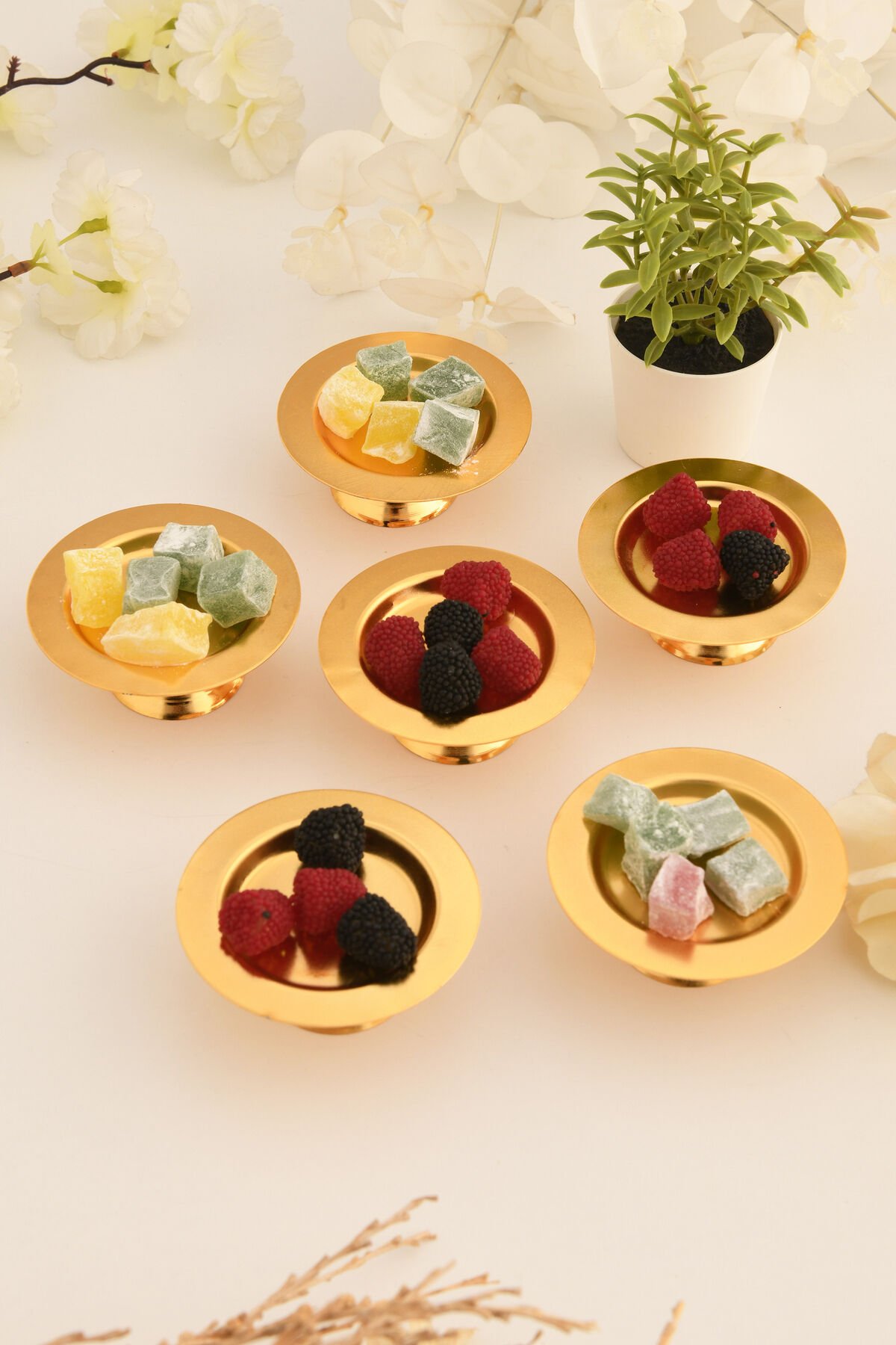 Muli Ayaklı Makaron Lokumluk Gold 6 Lı Takım