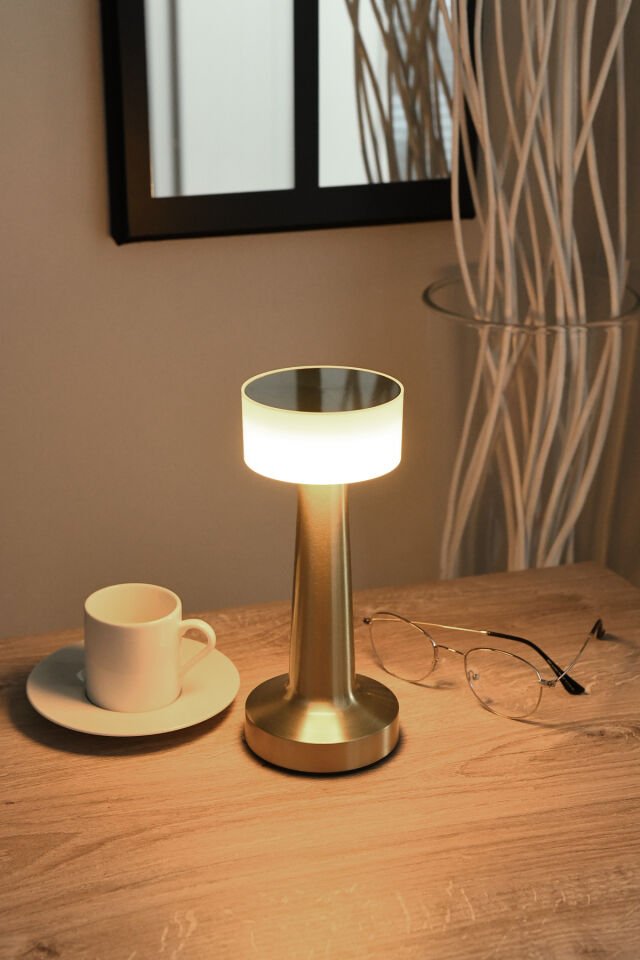 Limeo Dokunmatik Şarjlı Metal Masa Lambası 3 Renk Işık Dekoratif Dimmer Abajur Kablosuz