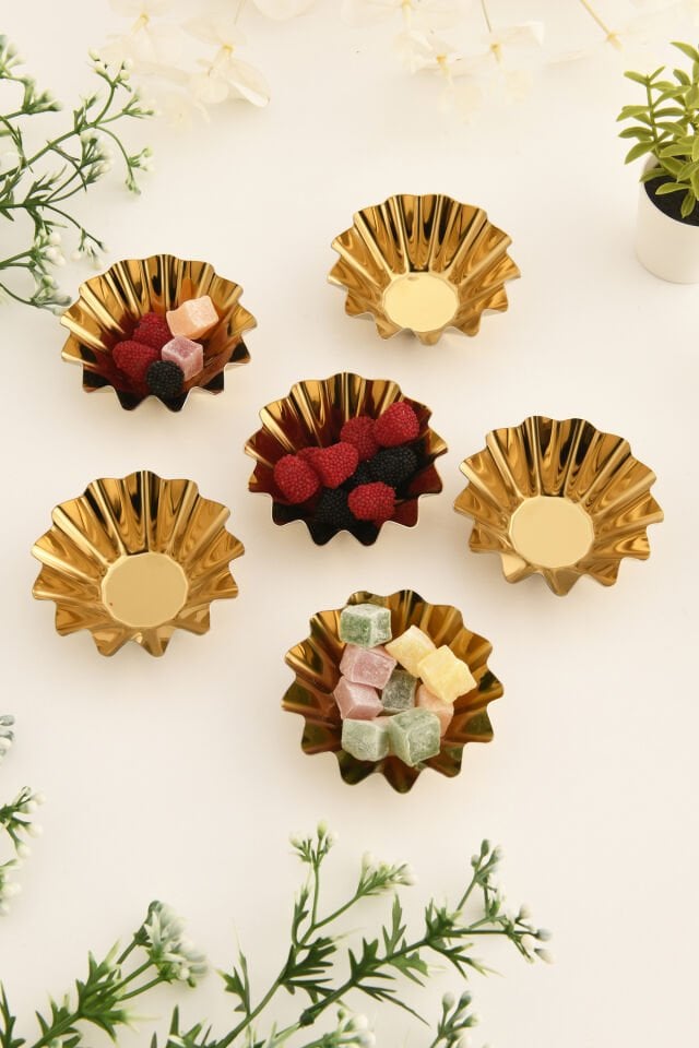 Piet Paslanmaz Tırtıklı Lokumluk Gold 6 Lı Takım