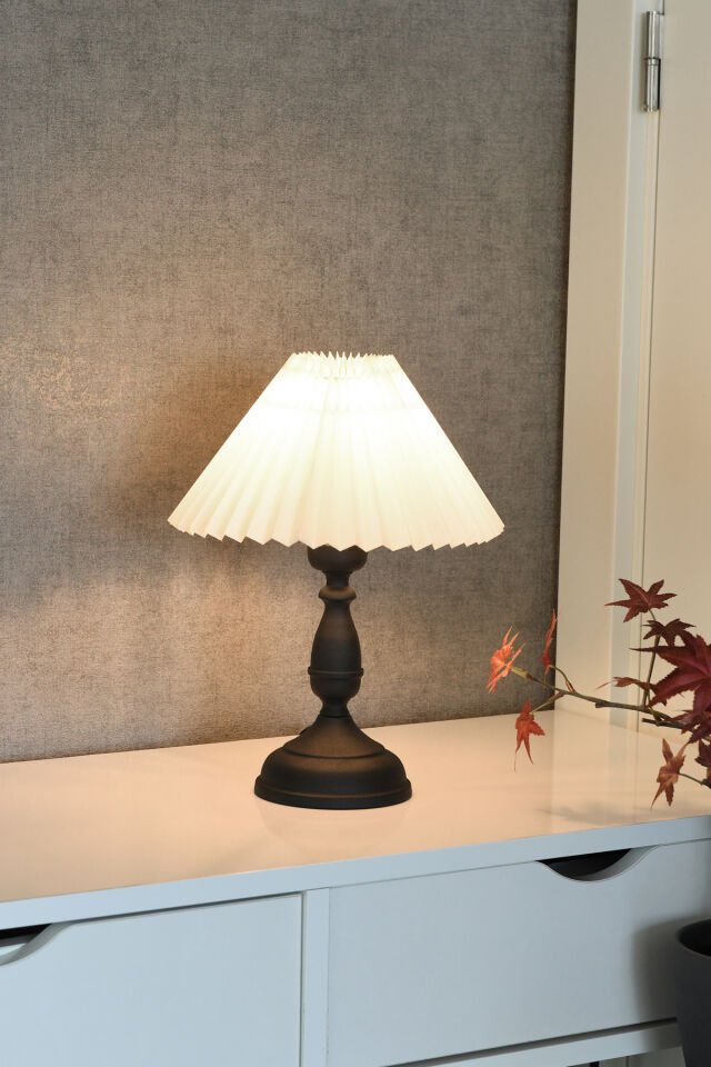 Zebra Modern Tasarım Siyah Metal Abajur Şık Dekoratif Masa Lambası