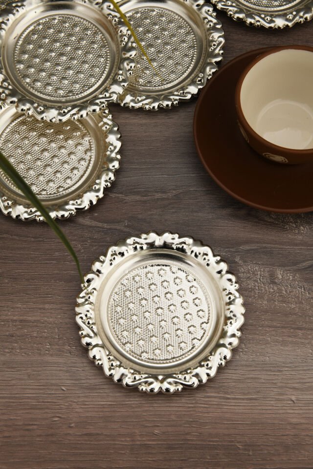 Velis 6 Lı Kahve Yanı Nokta Desenli Minik Sunumluk Gümüş