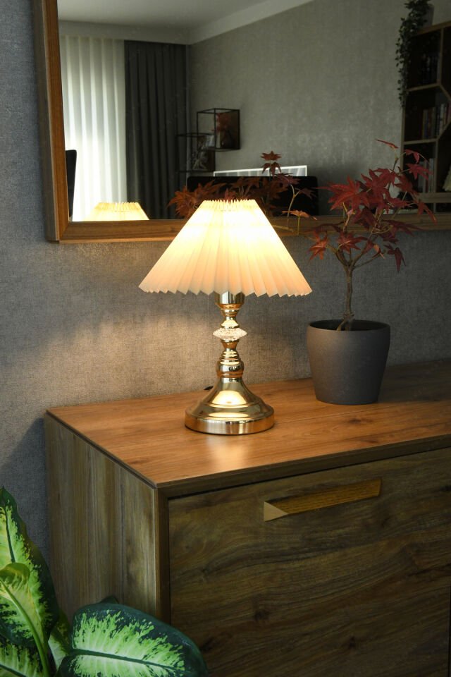 Giov Modern Kristal Taş Detaylı Dekoratif Abajur 1 Adet Gold