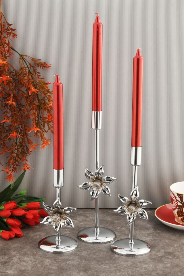 Flower Gümüş Mumluk Dekoratif Şamdan Paslanmaz Kaplama Metal Modern ve Klasik Mum Tutacağı