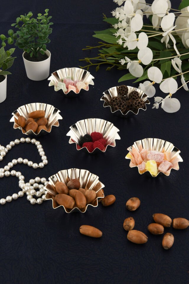 Piet'S Gümüş 6'lı Set Şekerlik Lokumluk Çerezlik Kahve Yanı Sunumluk Dekoratif Tırtıklı Kase