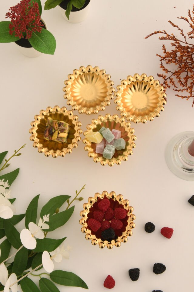 Lumoni Çizgi Ayaklı Boncuklu Lokumluk Gold 6 Lı Takım