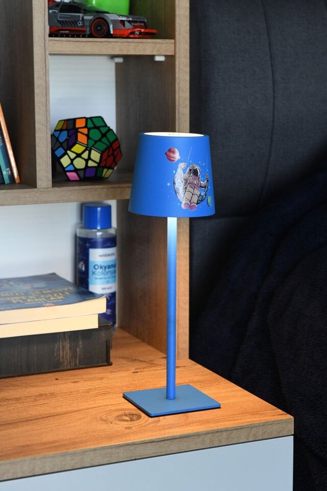 Şapkalı Şarjlı Dokunmatik Erkek Çocuk Odası Masa Lambası Abajur Gece Lambası 3 Işık Rengi Melda