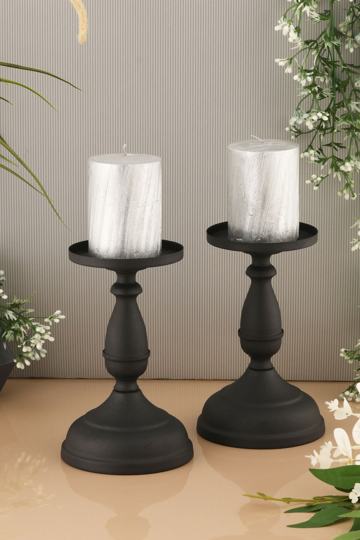 Trices Siyah Mumluk Dekoratif Şamdan Düz Taban Paslanmaz Kaplama Modern Mum Tutacağı