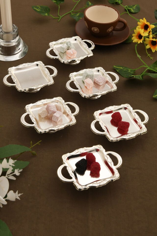 Giallo'S Gümüş 6'lı Set Şekerlik Lokumluk Çerezlik Kahve Yanı Sunumluk Dekoratif Kulplu Kare Kase